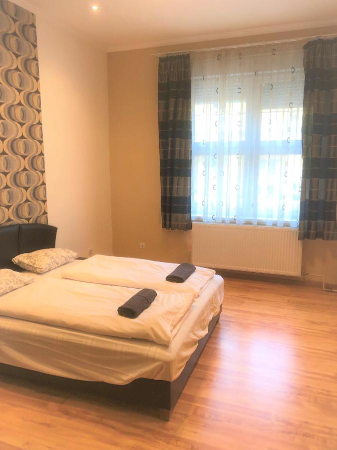 Corvin Square Apartment Budapest Eksteriør billede