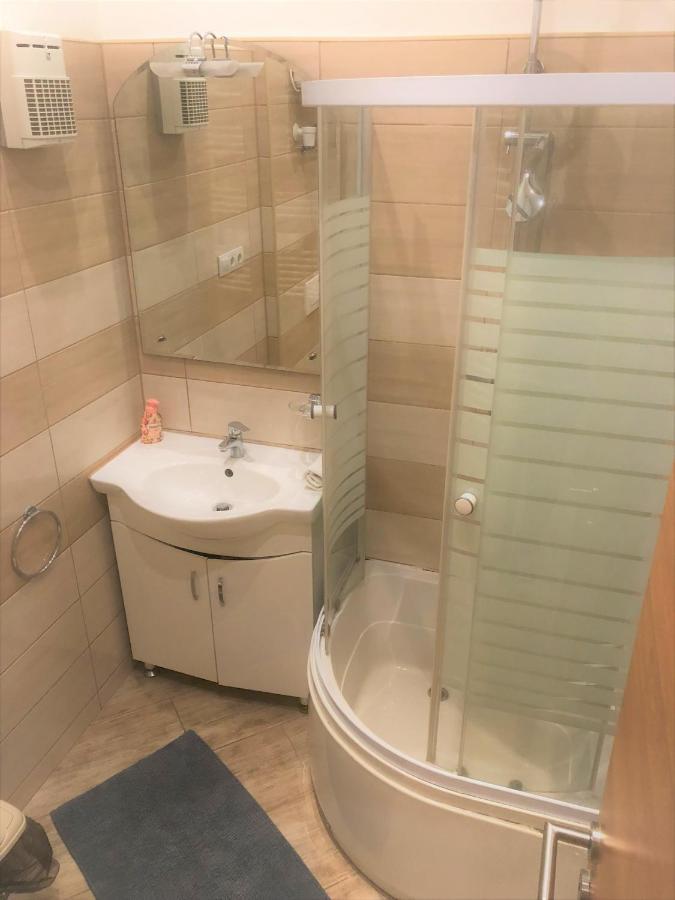 Corvin Square Apartment Budapest Eksteriør billede
